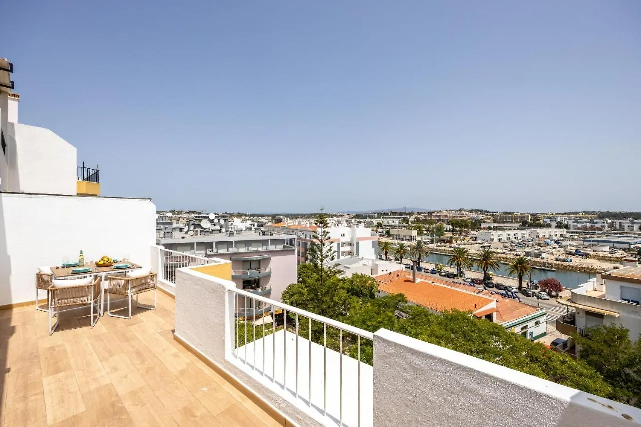 City Centre Ocean View Apartment Lagos