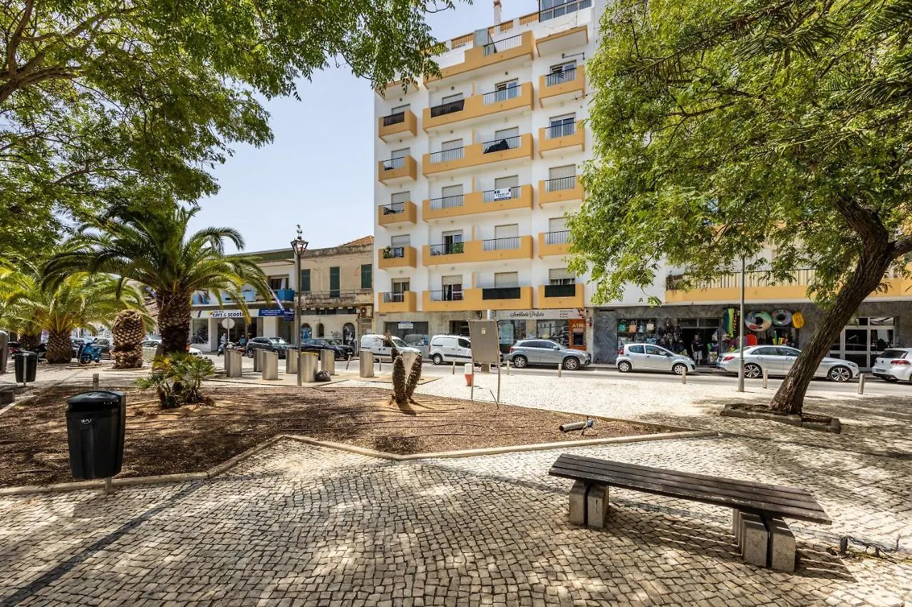 City Centre Ocean View Apartment Lagos